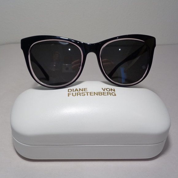 Diane von Furstenberg MILA DVF683S New Sunglasses DVF683S MILA Sunglasses - Diane Von Furstenberg Authorized  main image 4